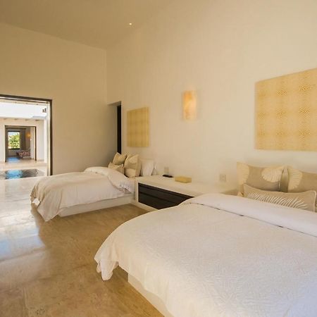 Casa Yvonne Modern Amenities Near Exclusive Golf Course Sleeps 16 Villa San José del Cabo Exterior foto